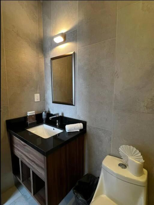 Apartamento Fast Wifi/5 Min Beach/private Parking *